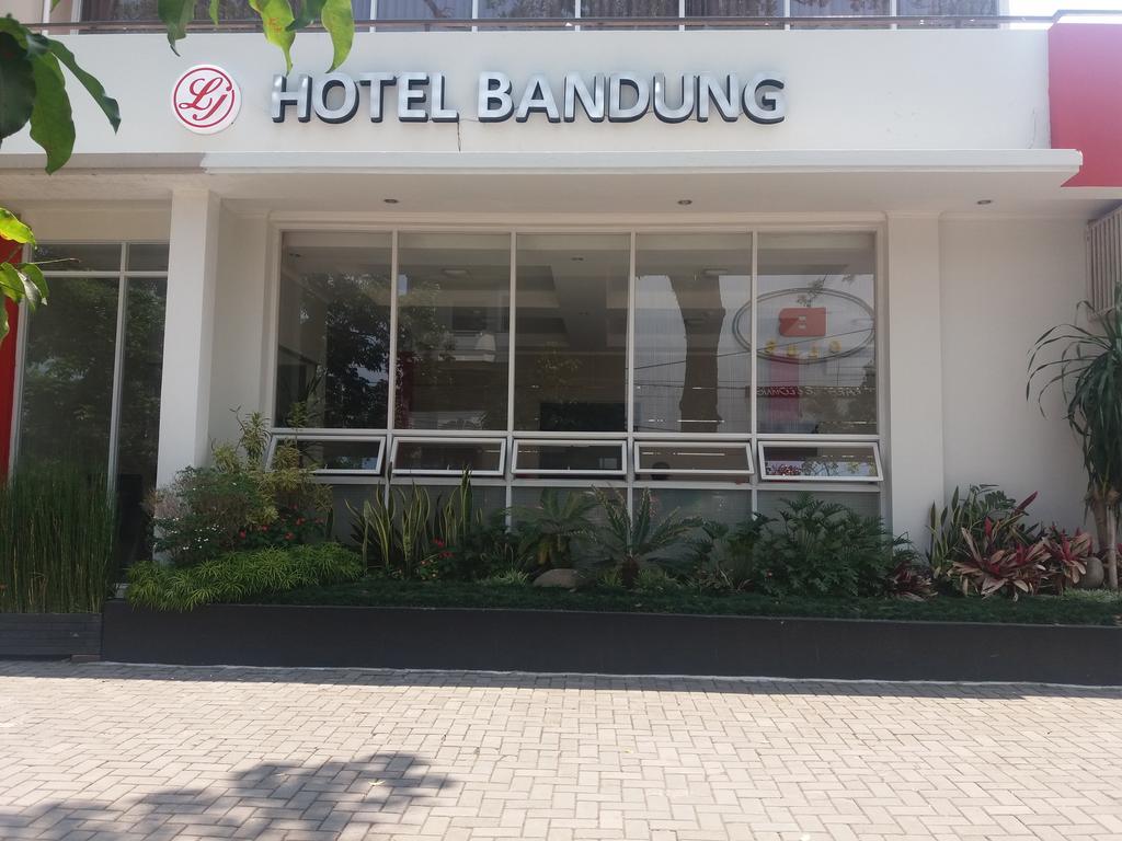 Lj Hotel Bandung Eksteriør bilde